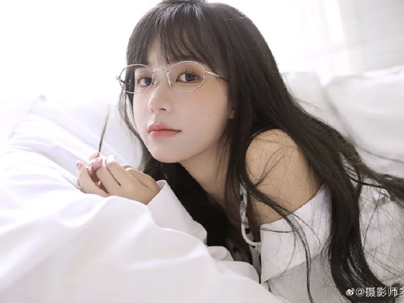 《晚一点再回答》影片视觉
